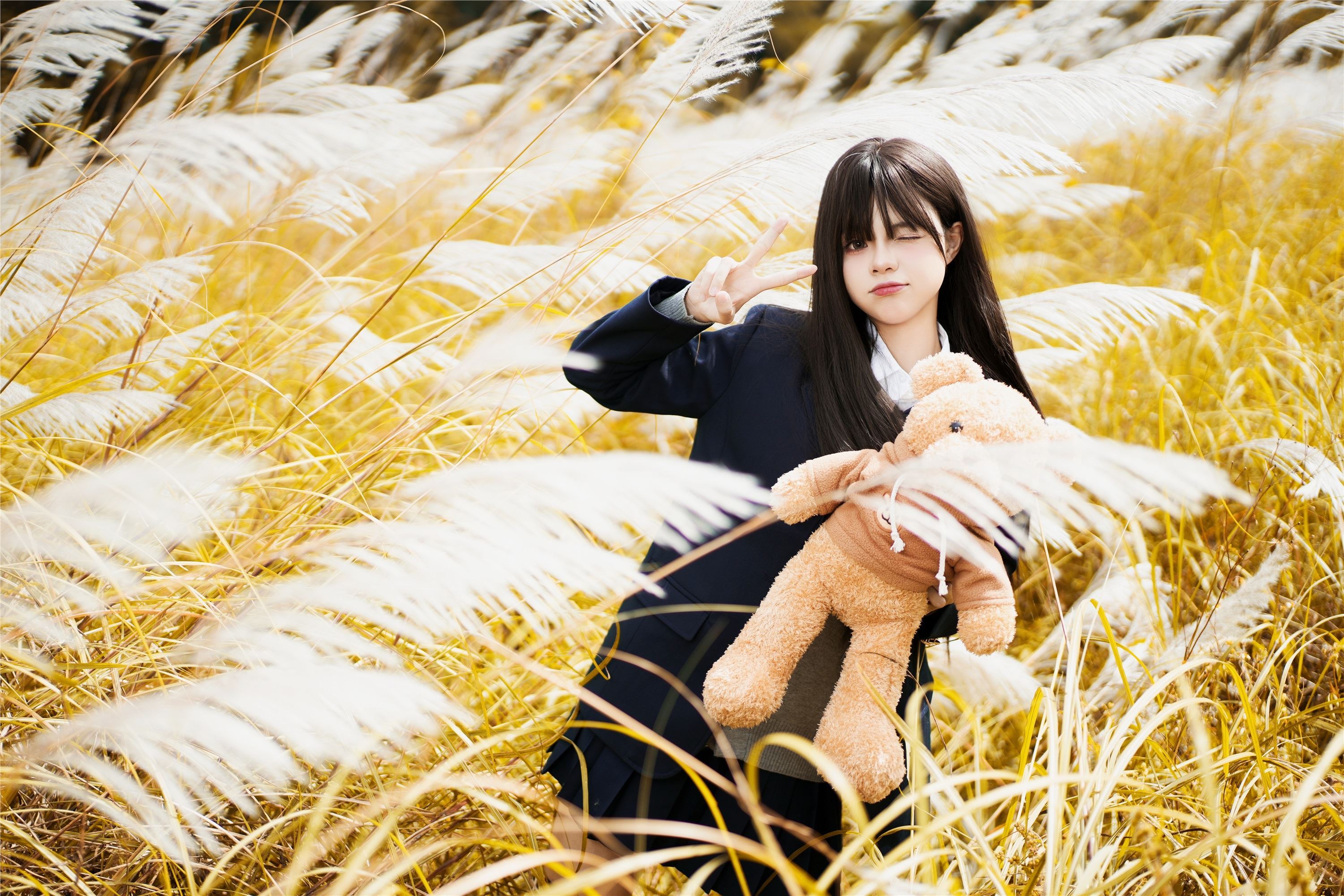 YITUYU艺图语 2025.01.19 风起 小斯